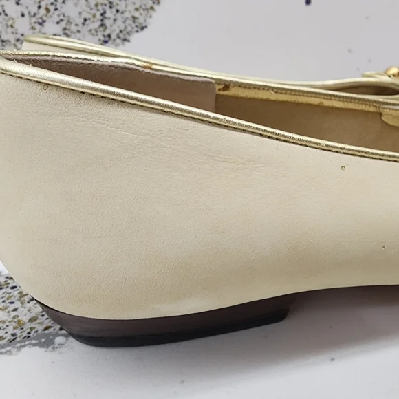 Vintage 80s/90s Ferragamo Ivory Nappa Evening Flats Size 8.5 - Picture 7 of 16